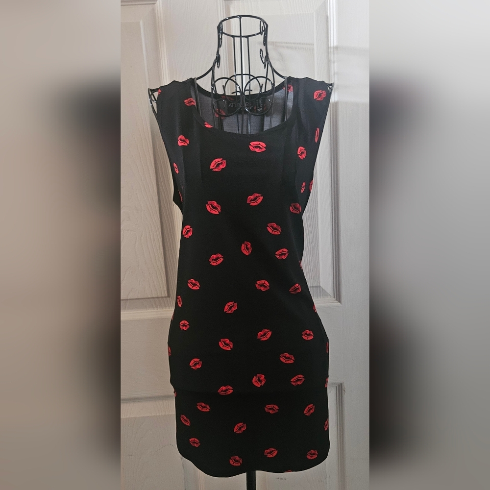 Attitudes By Renee Sleeveless Top